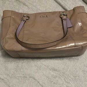 Vintage Genuine COACH Large Taupe Handbag, never used. No flaws or blemishes.